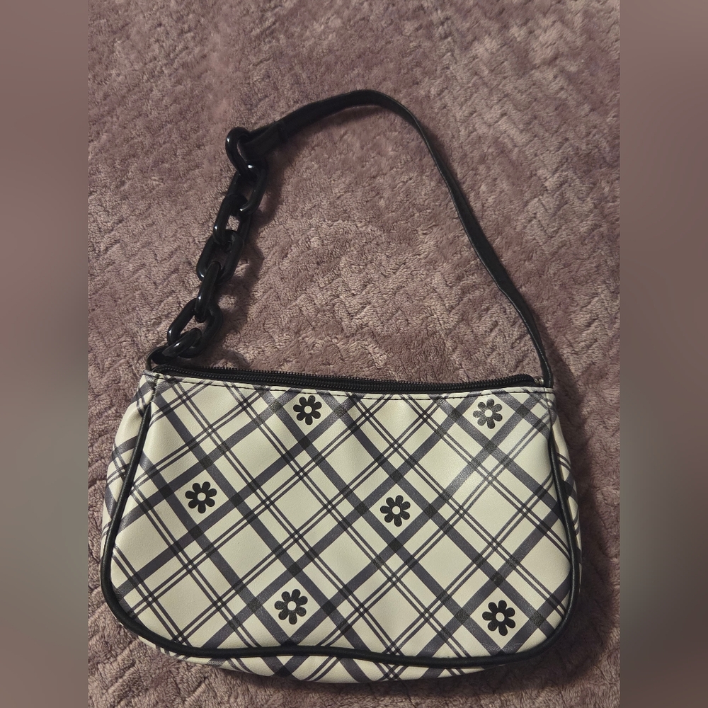 Stylish Black and White Plaid Women's Bag